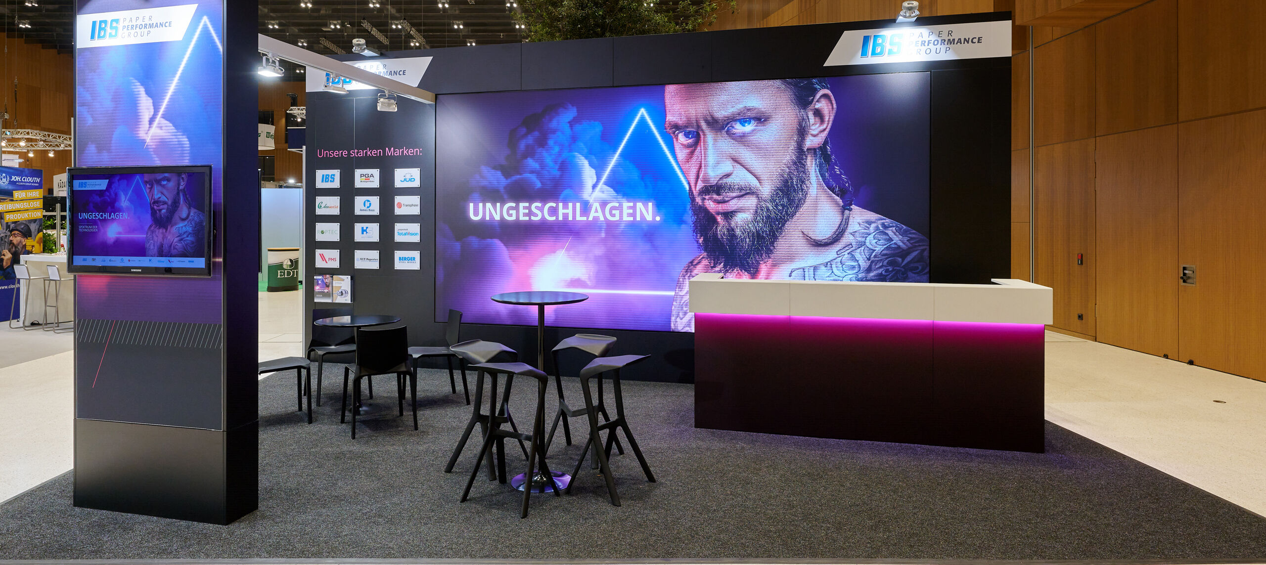 Messestand RMCC Wiesbaden LED Wand