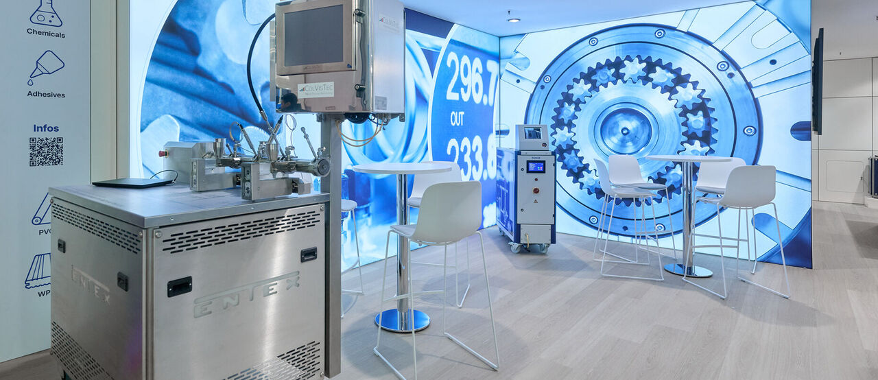 [Translate to English:] Messestand Entex, Messe K, Düsseldorf, Messebau ISINGERMERZ