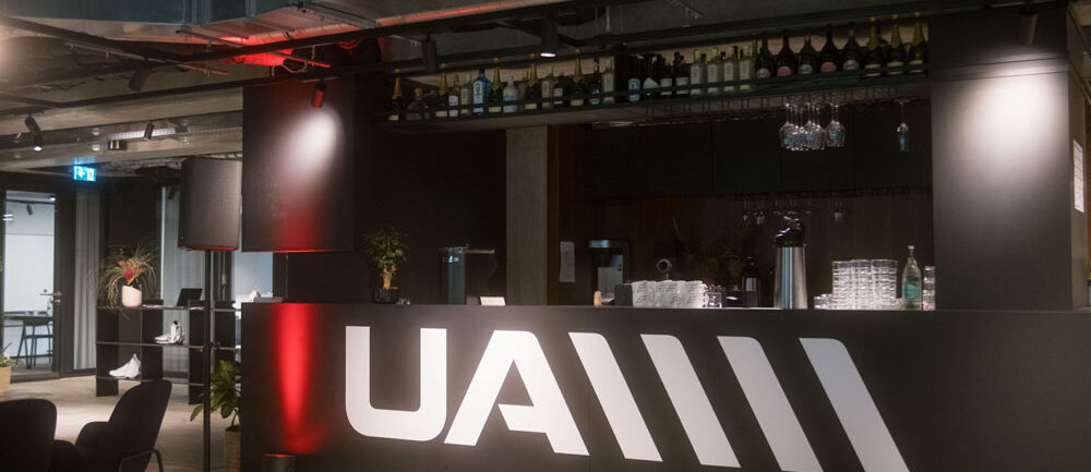 Showbar, Küchenpräsentation