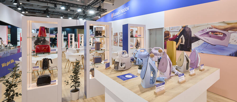 Produktpodeste auf dem IFA Messestand in Berlin von ISINGERMERZ