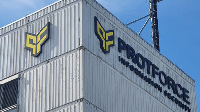 Protforce, Gebäudebeschriftung, Außenbeschilderung, Werbetechnik, Wiesbaden, Digifant