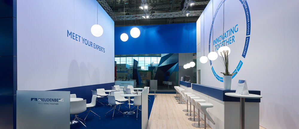 Messestand, Freudenberg Performance Materials, Messe Techtextil, technische Textilien, Messebau, ISINGERMERZ, Ideengeber, Theke