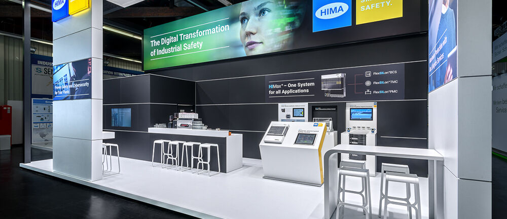 Messestand HIMA, Messe SPS, Messebau ISINGERMERZ, Raumgefühl, Messekonzept