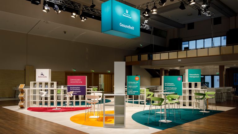 Fallstudie, Messebau, Messebaupartner, ISINGERMERZ, Standdesign, Messestand, Jet, Messe, HanseMerkur, Messestandkonzept, Beratung, Kreation, Full-Service