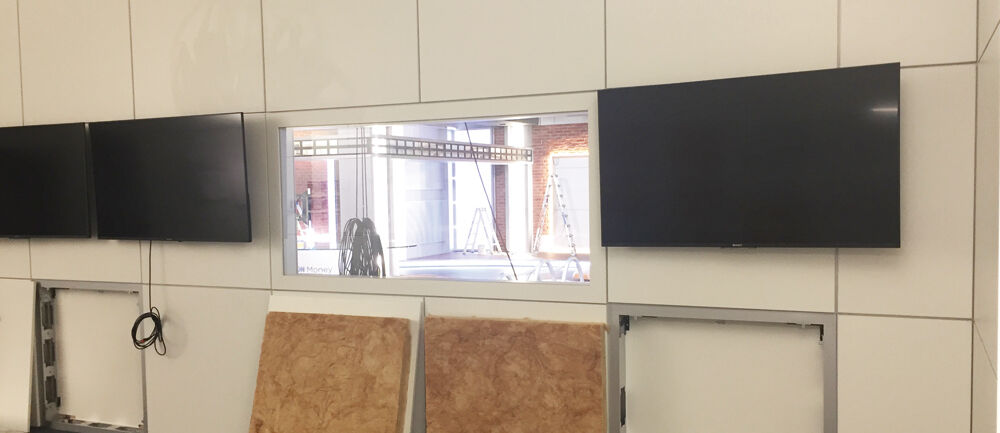 CNN-Money Switzerland, TV Sender, Senderaum, Regieraum, Content Park Zürich, Trennwand, Trennwandmieten, Raumtrennung