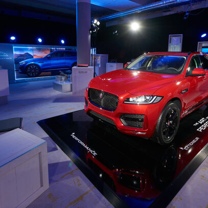 Jaguar Roadshow, Eventbau, ISINGERMERZ