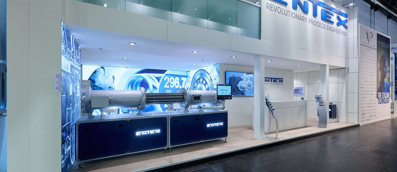 [Translate to English:] Messestand Entex, Messe K, Düsseldorf, Messebau ISINGERMERZ