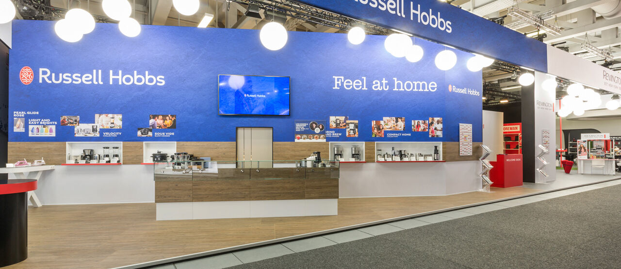 [Translate to English:] Messegelände Berlin, Messebau Russell Hobbs, Messe IFA – Expertenwissen von Isinger + Merz