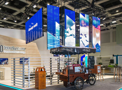 LED mesh panels, Intersystems exhibition stand, ISINGERMERZ 