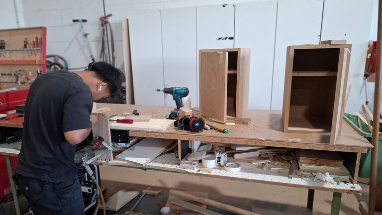 Journeyman’s examination, joinery, cabinetmaking, machine work