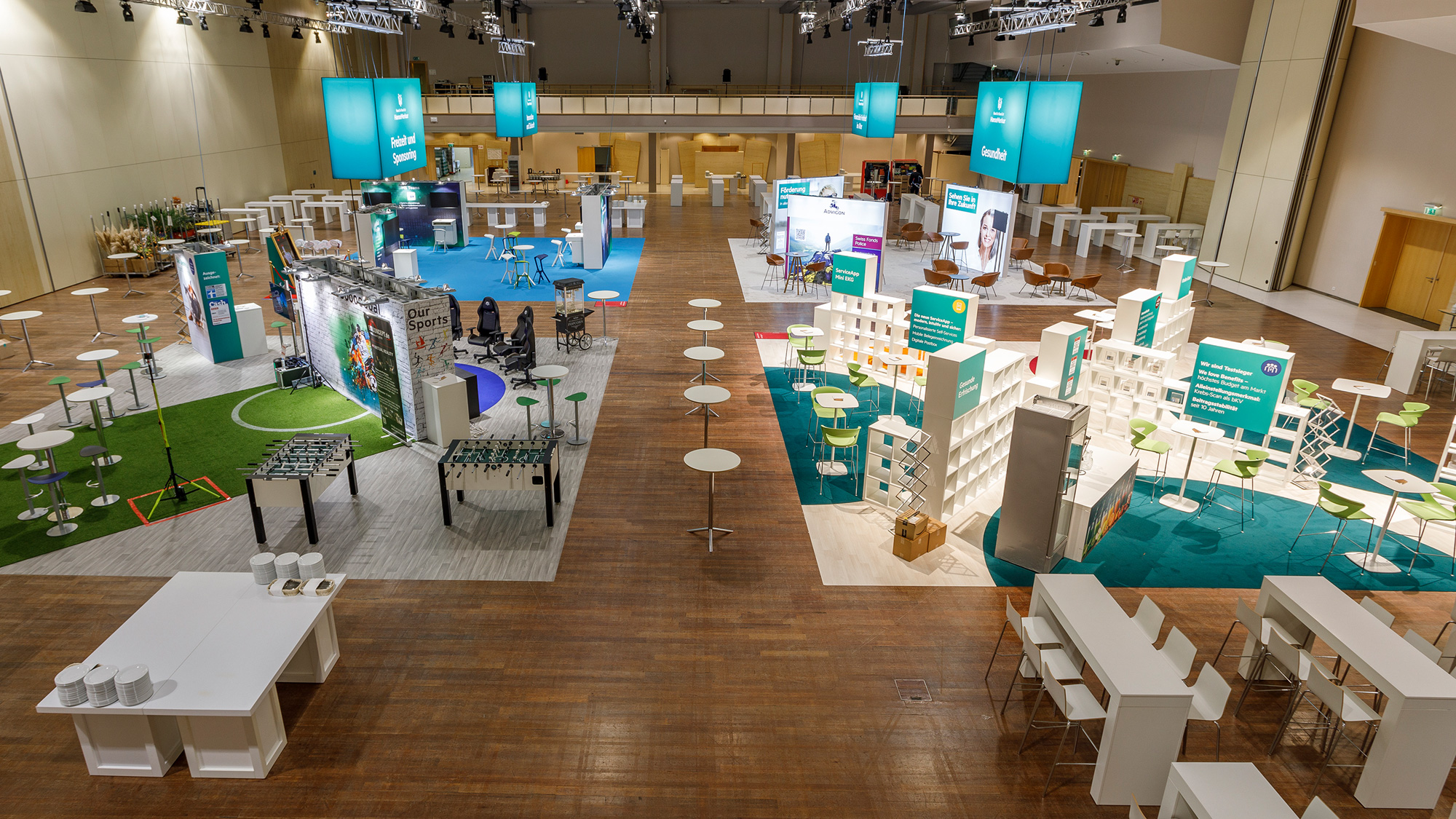 Fallstudie, Messebau, Messebaupartner, ISINGERMERZ, Standdesign, Messestand, Jet, Messe, HanseMerkur, Messestandkonzept, Beratung, Kreation, Full-Service